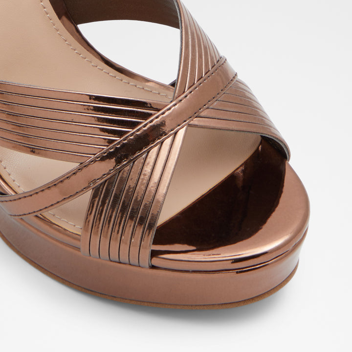 Sandálias em bronze, salto em bloco com plataforma - HALLY