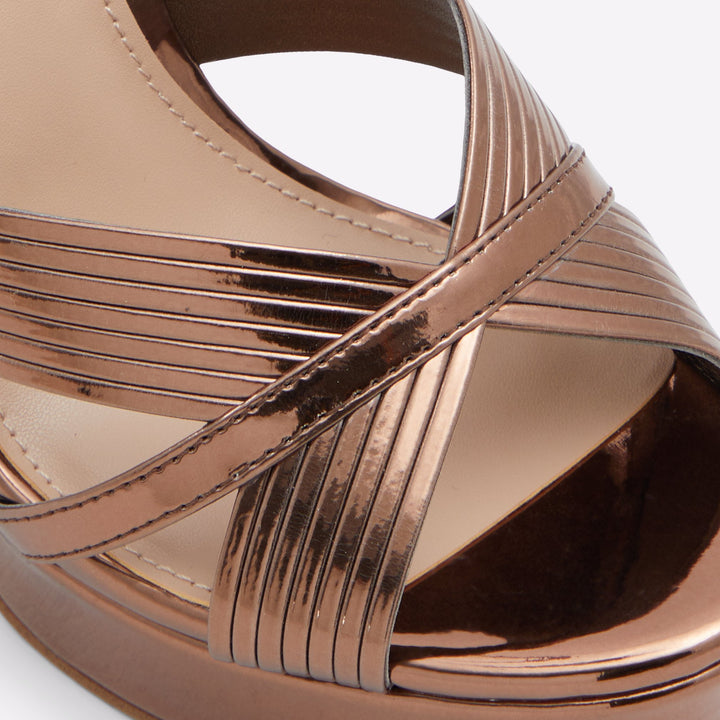 Sandálias em bronze, salto em bloco com plataforma - HALLY