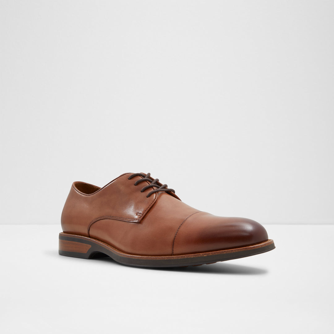 Sapatos clássicos em pele cognac - HANKS
