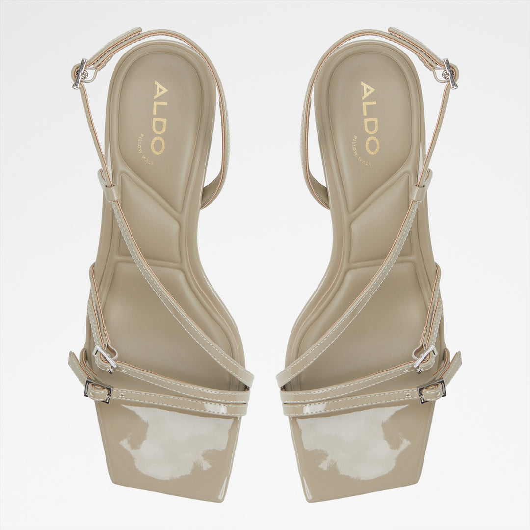 Sandálias em verniz verde, salto em funil - HARLIE