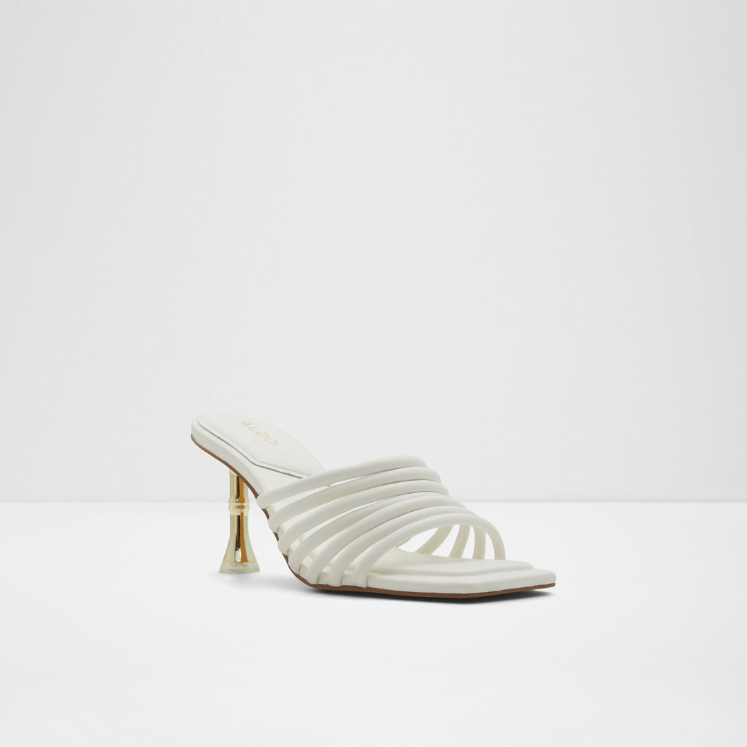 Mules em branco, salto fino - HARPA