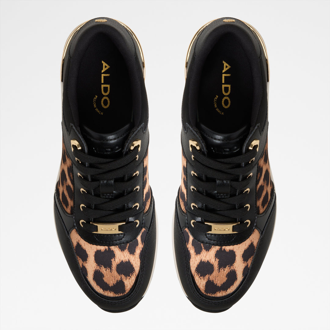 Sapatilhas de cunha em preto - ICONISTEP