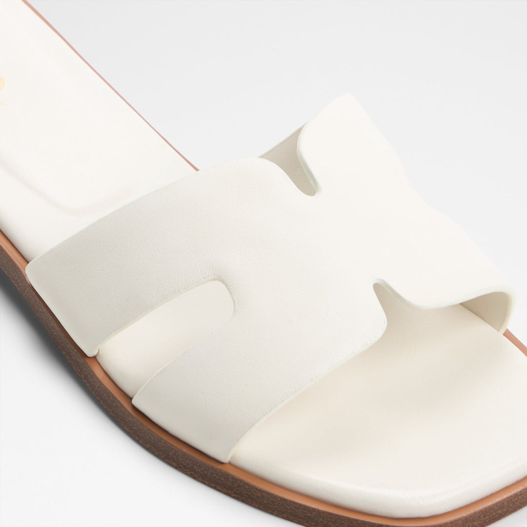 Sandálias rasas em pele branco - ITSANDAL