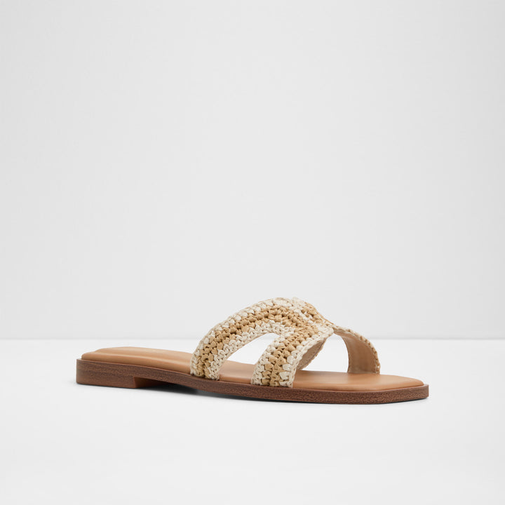 Sandálias rasas em bege - ITSANDAL