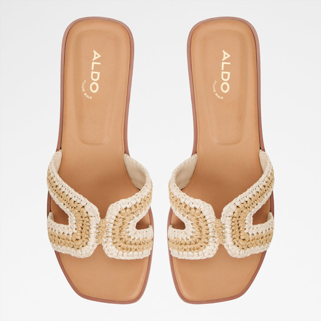 Sandálias rasas em bege - ITSANDAL