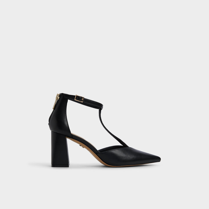 Sapatos em preto, salto em bloco - JESABEL