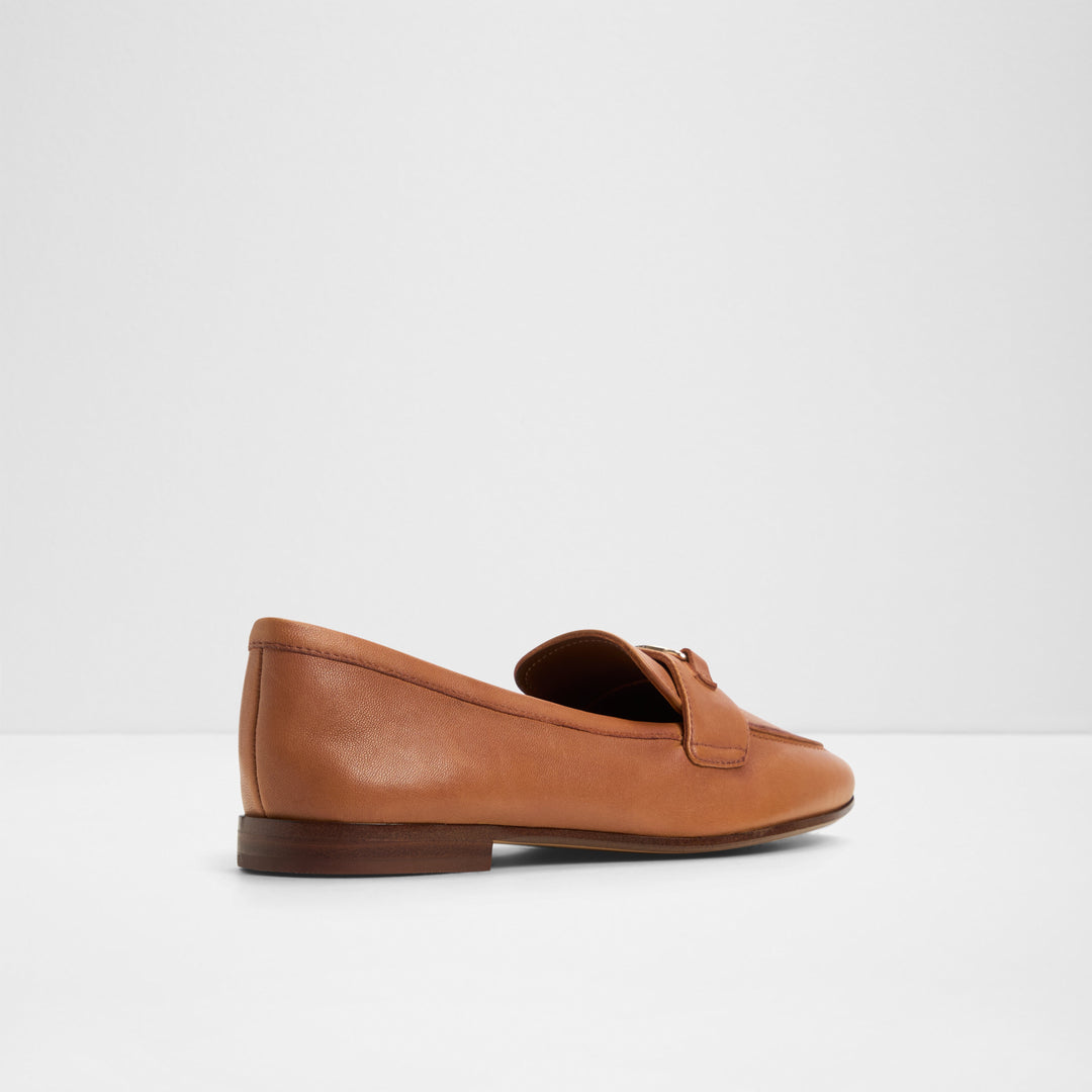 Mocassins rasos em pele cognac - JOANA