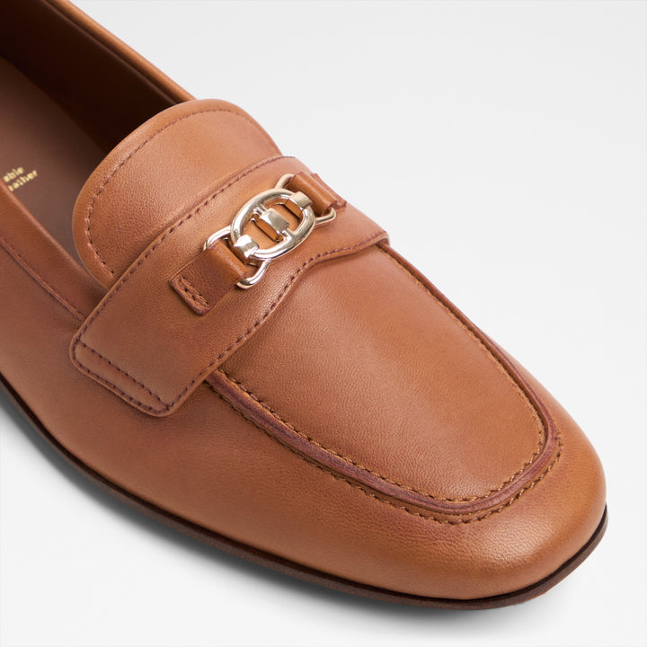 Mocassins rasos em pele cognac - JOANA