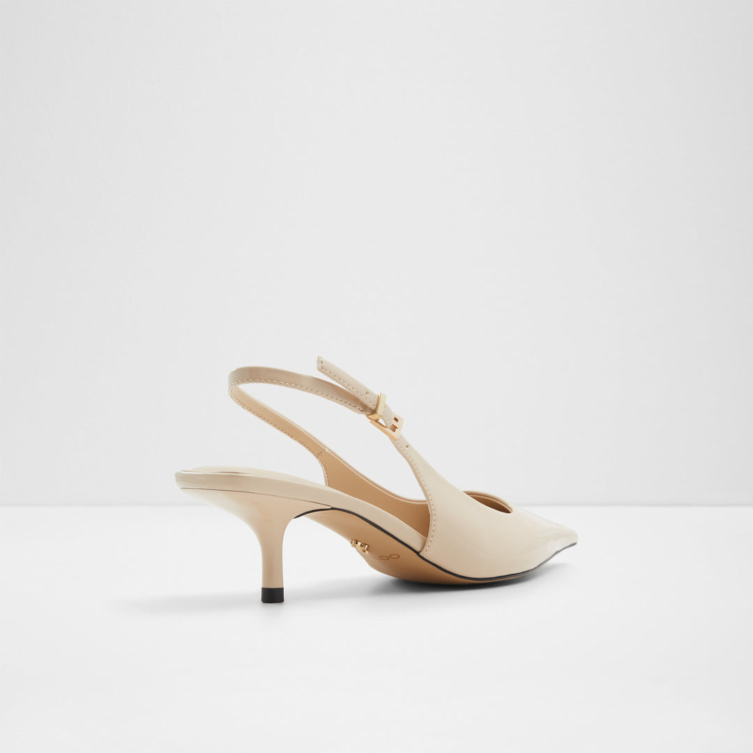 Sapatos em verniz bege, salto em funil - JOSITA