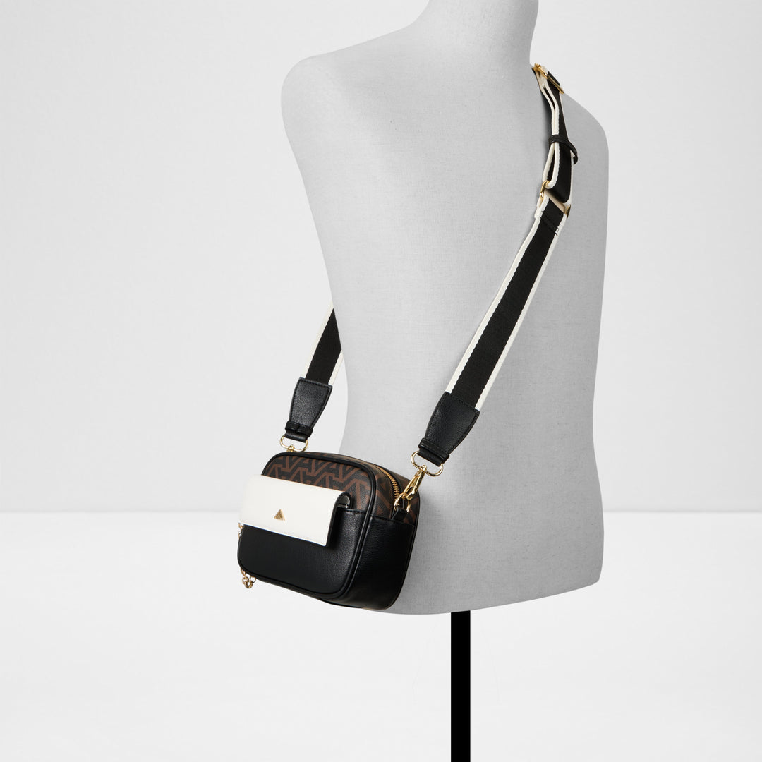 Mala de tiracolo em preto - KAEAJAR