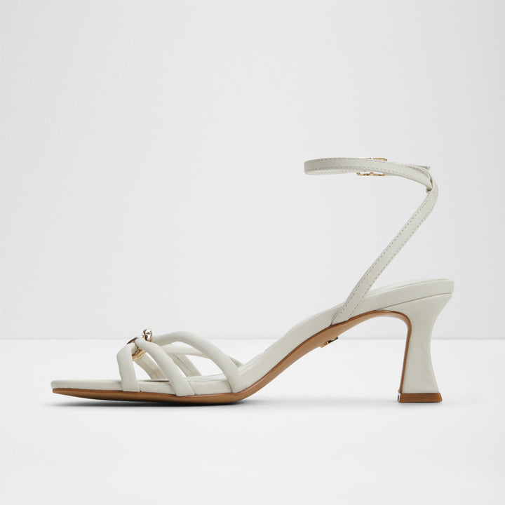 Sandálias em pele branco, salto em funil - KAILAYA