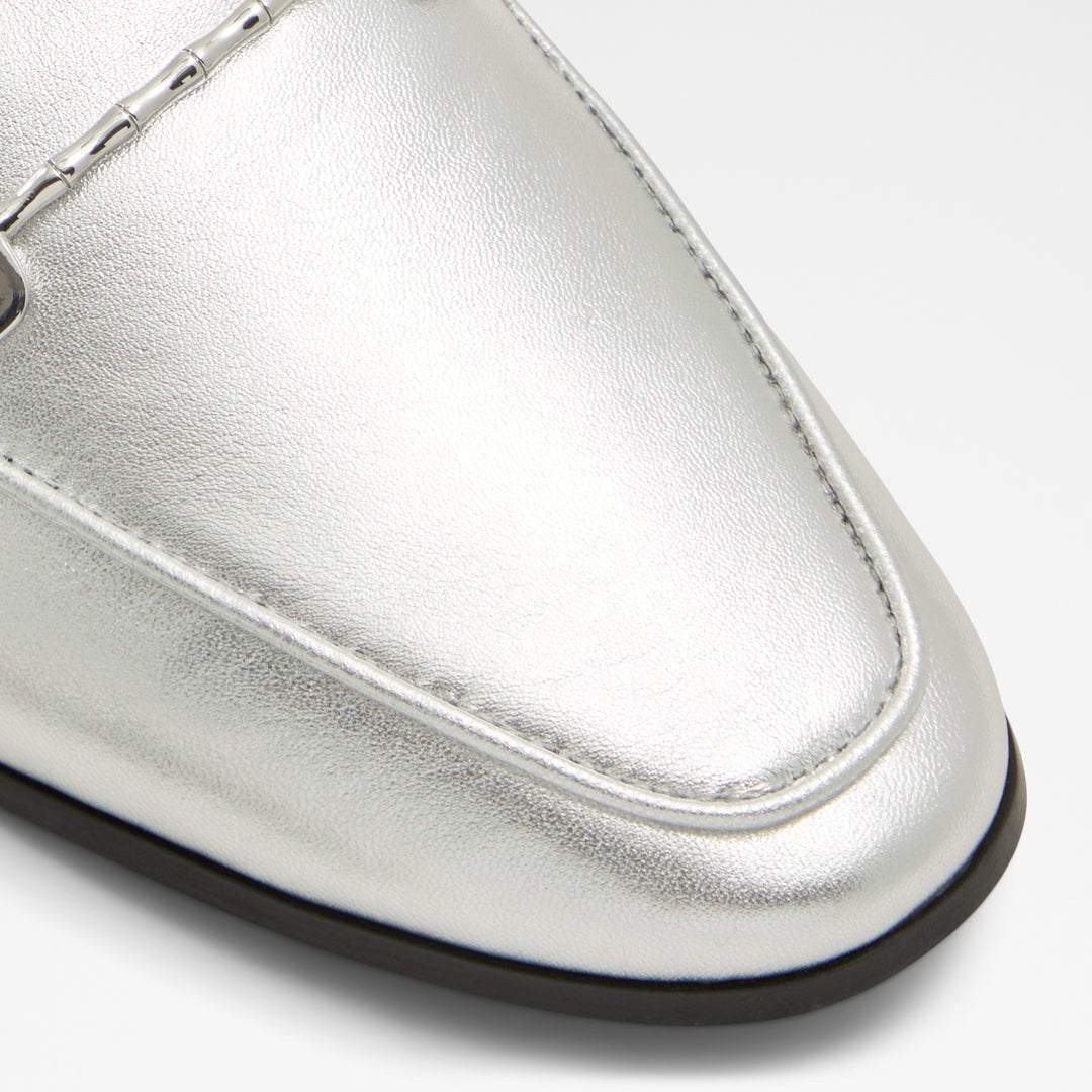 Mocassins rasos em pele prateado - KESLEY