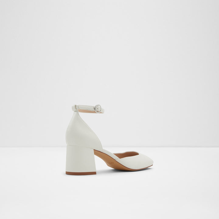 Sapatos em branco, salto em bloco - KINDAH