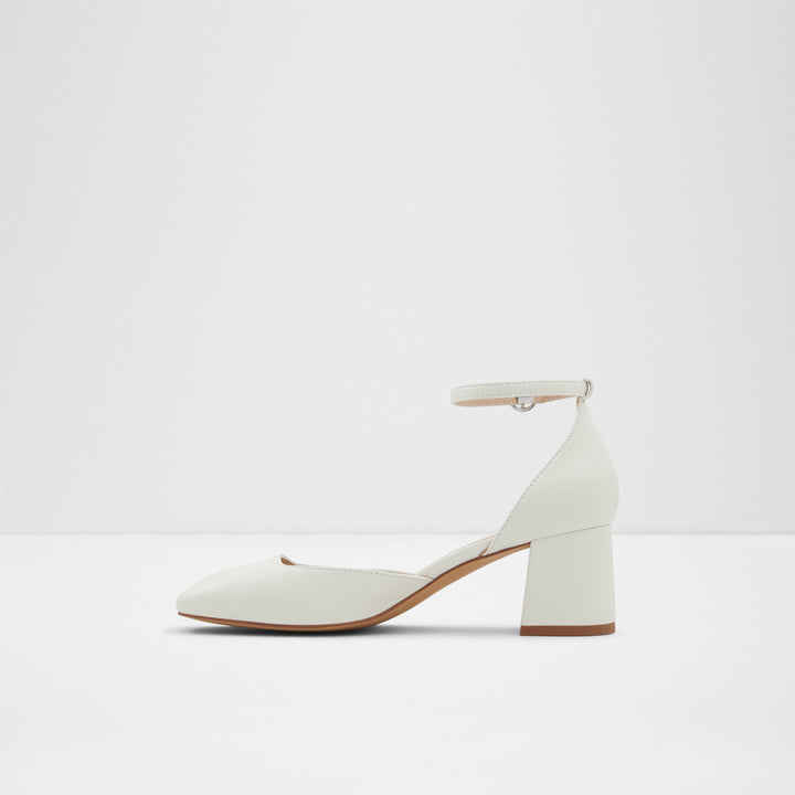 Sapatos em branco, salto em bloco - KINDAH