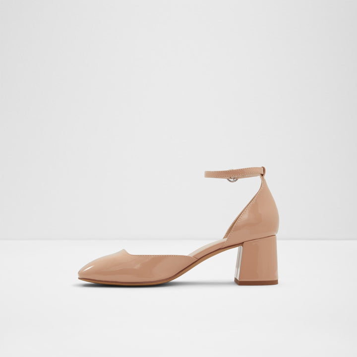 Sapatos em verniz bege, salto em bloco - KINDAH