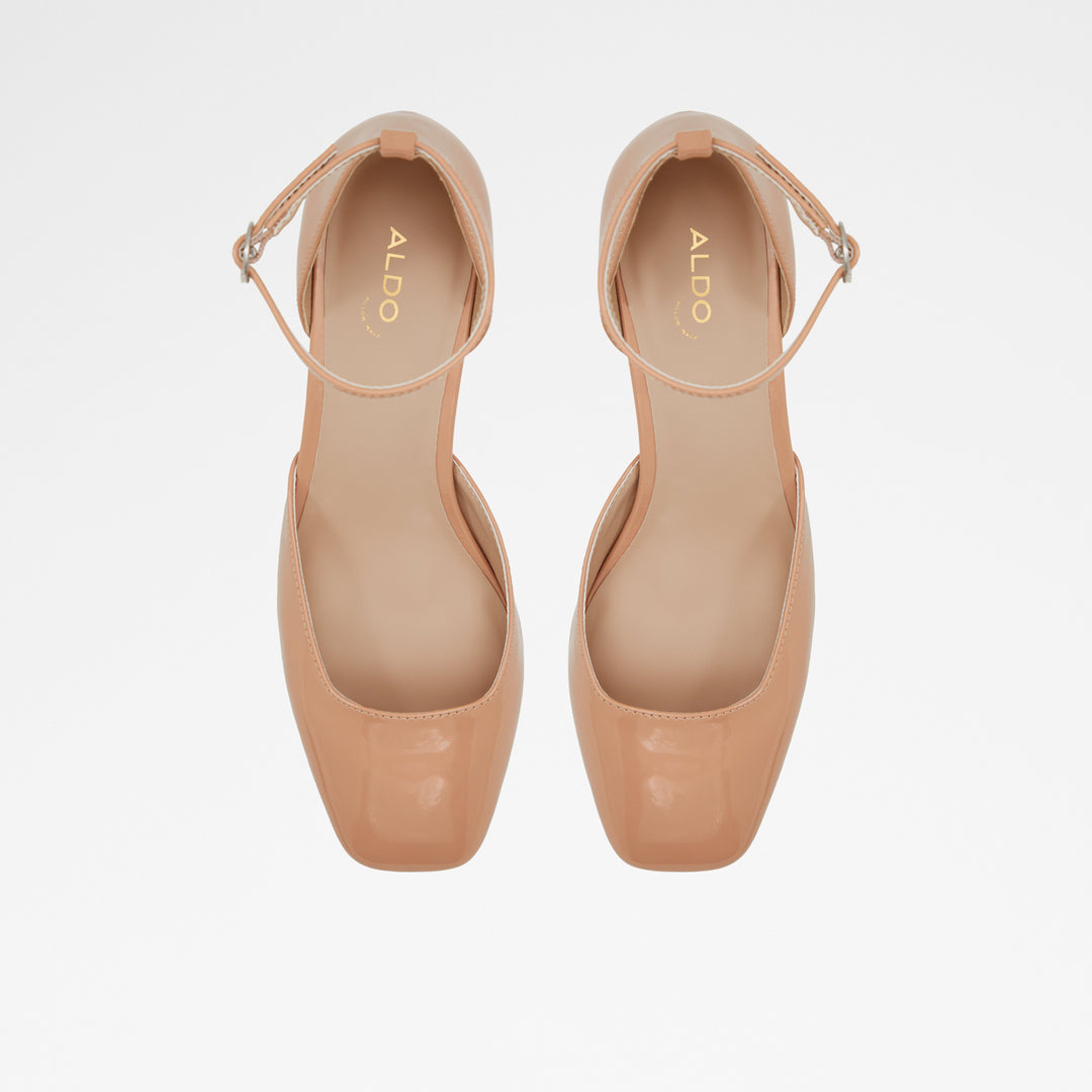 Sapatos em verniz bege, salto em bloco - KINDAH