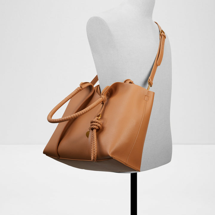Mala de ombro em cognac - KYLINIA