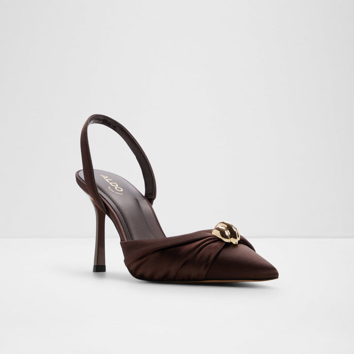 Sapatos em castanho, salto fino - LARSYNN