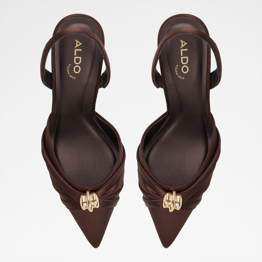 Sapatos em castanho, salto fino - LARSYNN