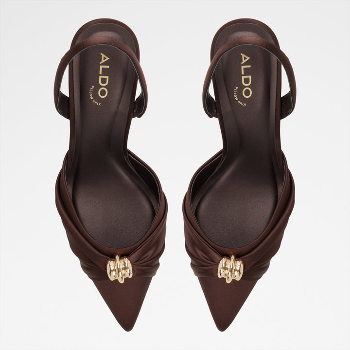 Sapatos em castanho, salto fino - LARSYNN