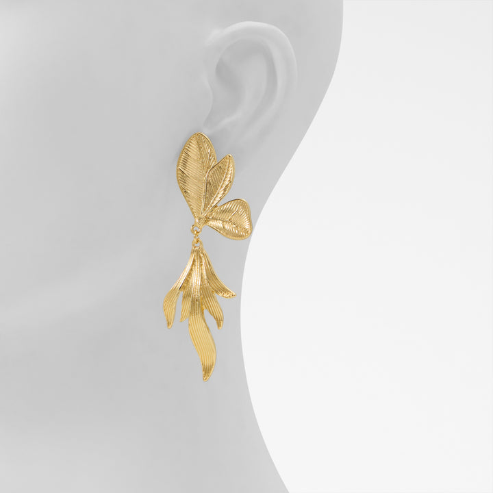Brincos longos em dourado - LEAFORA