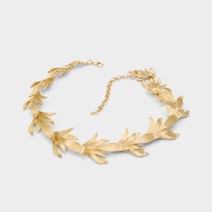 Colar em dourado - LEAFURIA