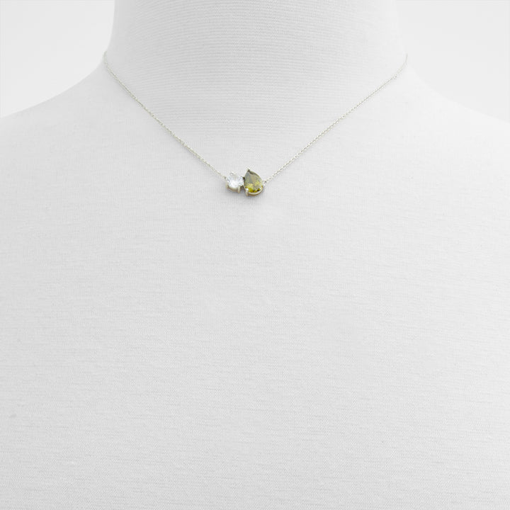 Colar em prateado - LEDAR