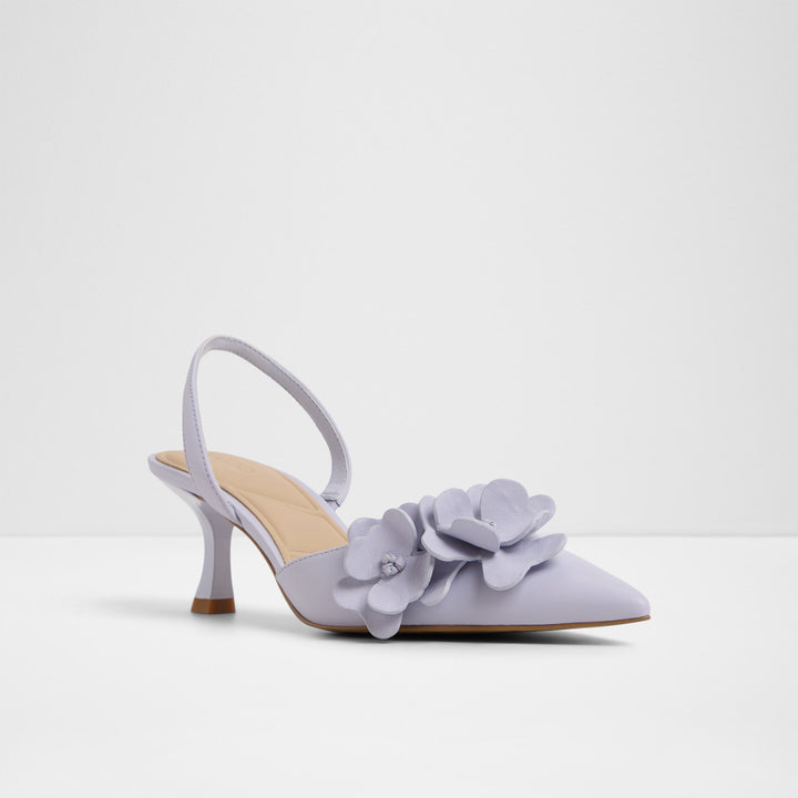 Sapatos em pele lilás, salto em funil - LEILANIA