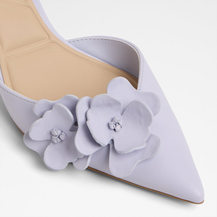 Sapatos em pele lilás, salto em funil - LEILANIA