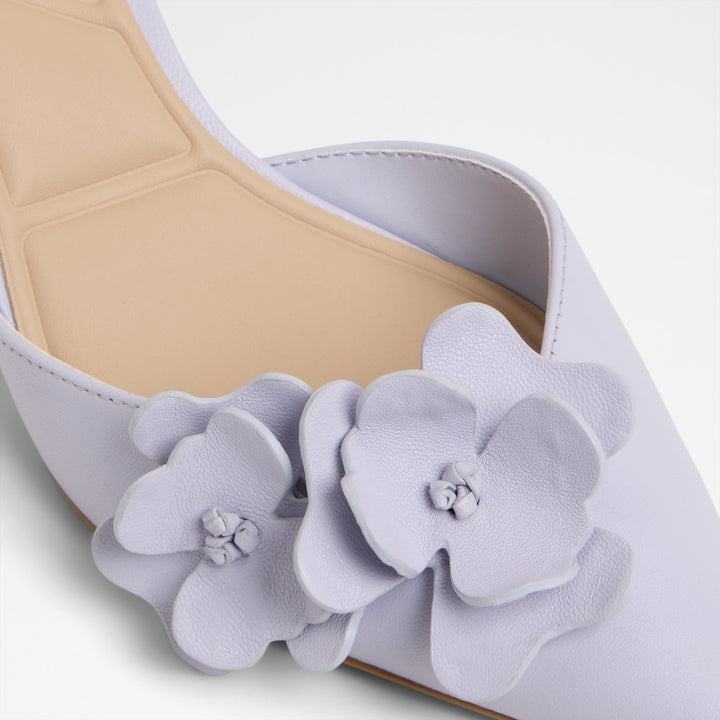 Sapatos em pele lilás, salto em funil - LEILANIA