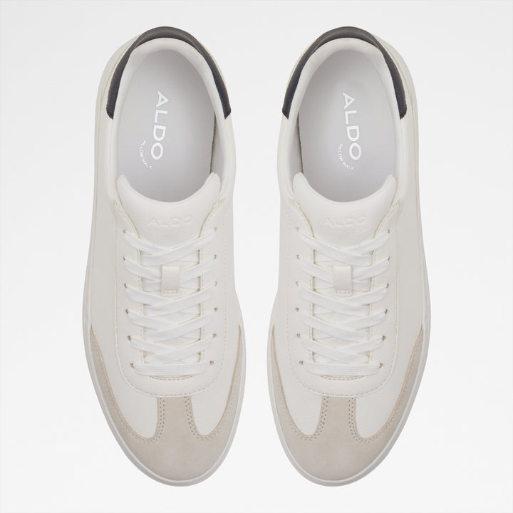 Sapatilhas em branco - LIDO