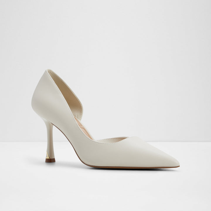 Sapatos em branco cru, salto fino - LIVIANNA