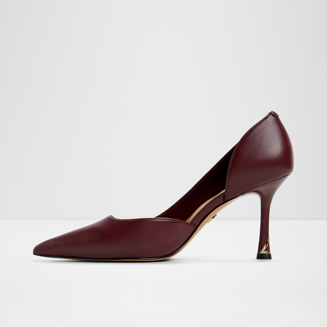 Sapatos em bordô, salto fino - LIVIANNA