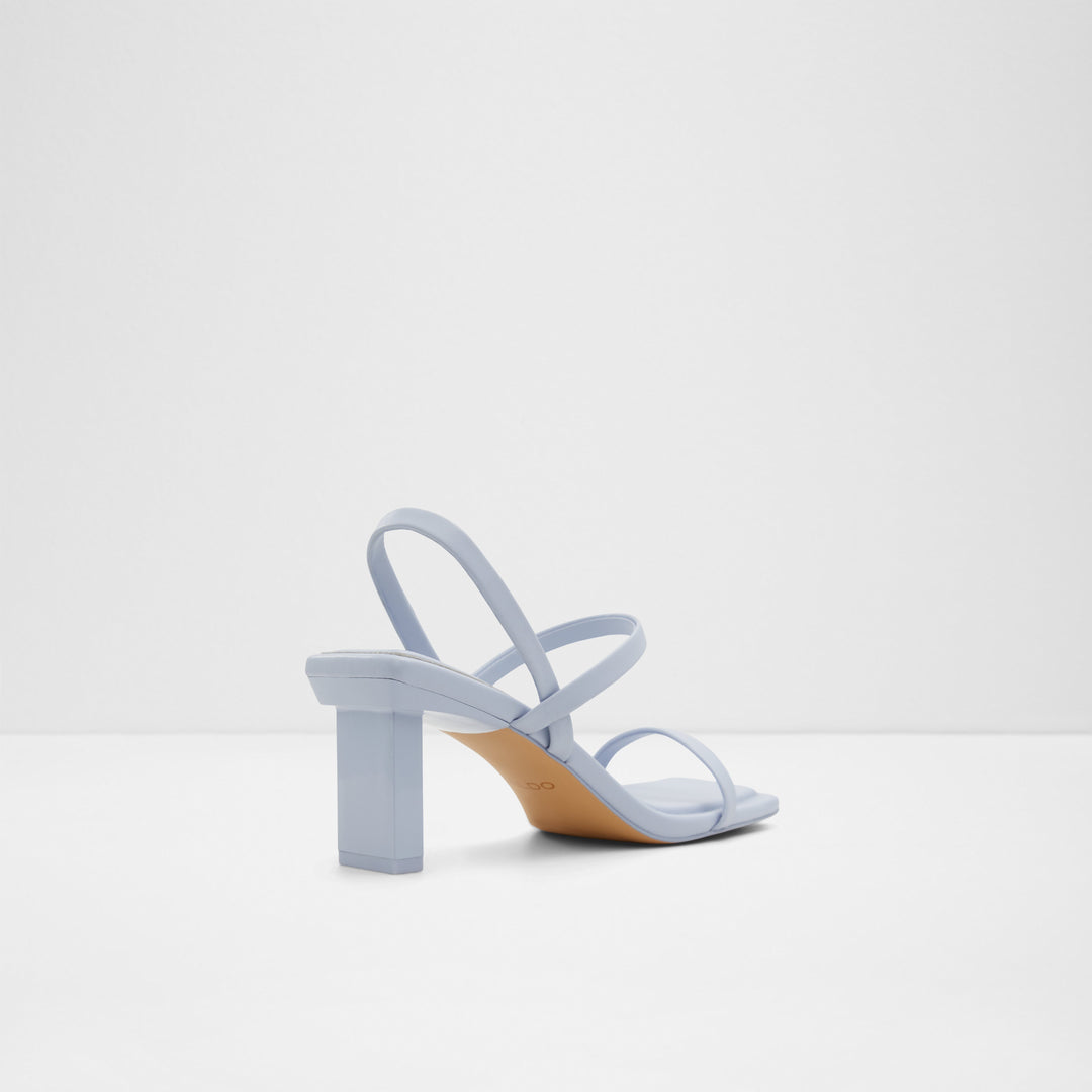 Sandálias em azul, salto em bloco - LOKURR