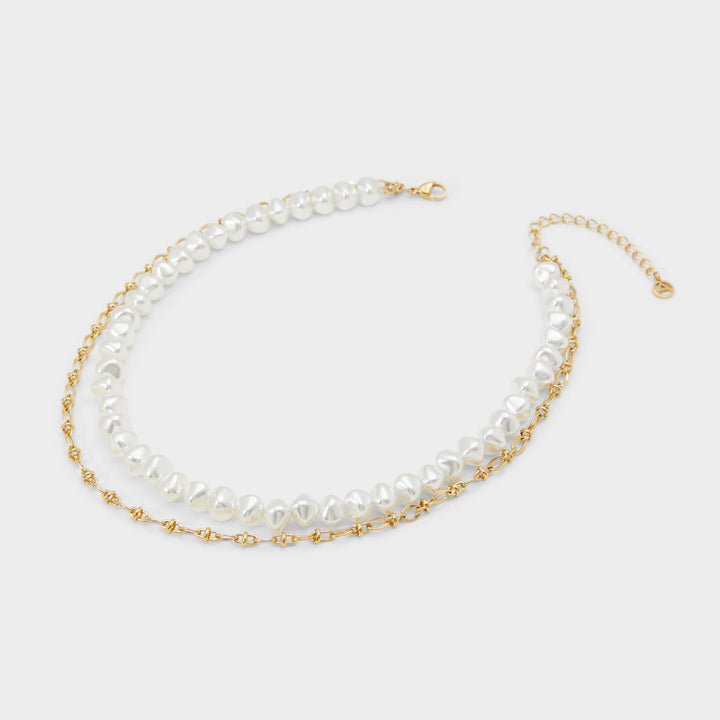 Colar em dourado - LOVECLUB