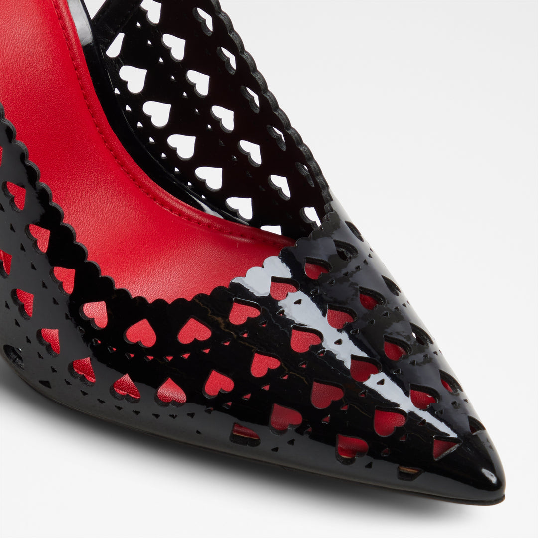 Sapatos em preto, salto fino - LOVESLING