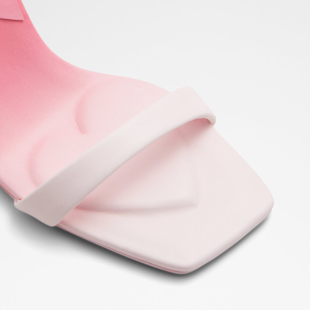 Sandálias em vermelho, salto fino - LOVETHRONE