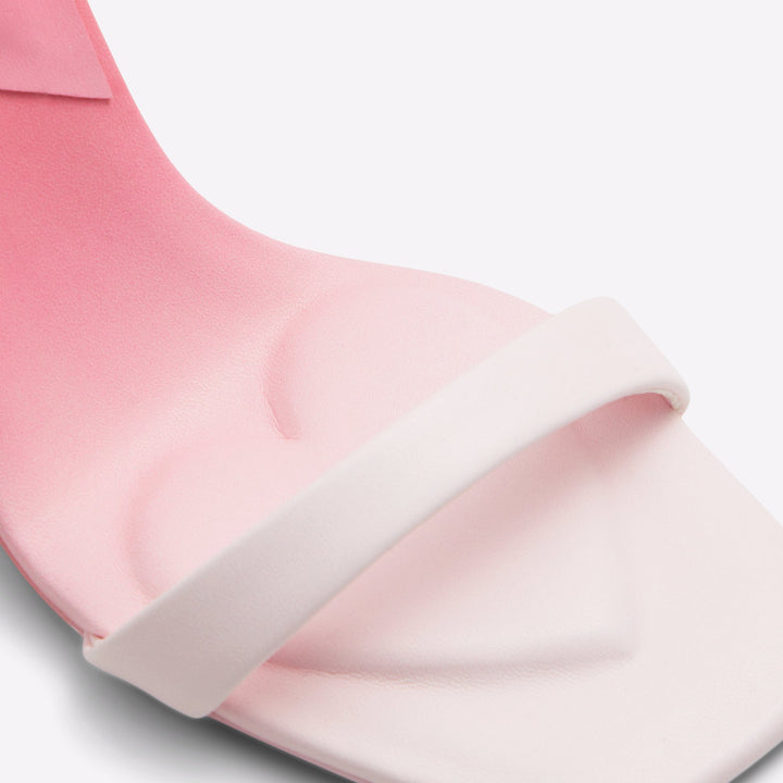 Sandálias em vermelho, salto fino - LOVETHRONE