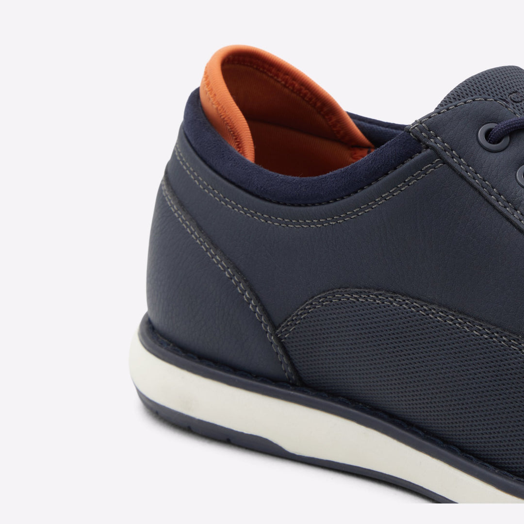 Sapatos casuais em azul marinho - LUCA