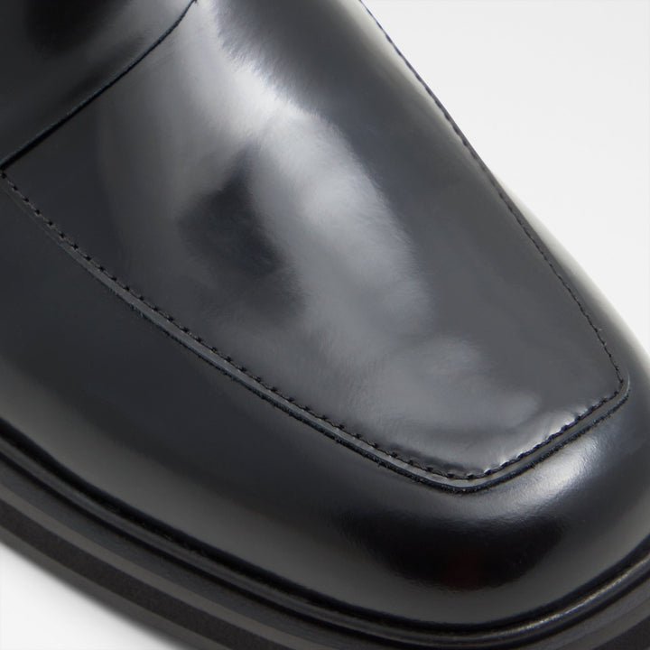 Mocassins em pele preto - LUKA