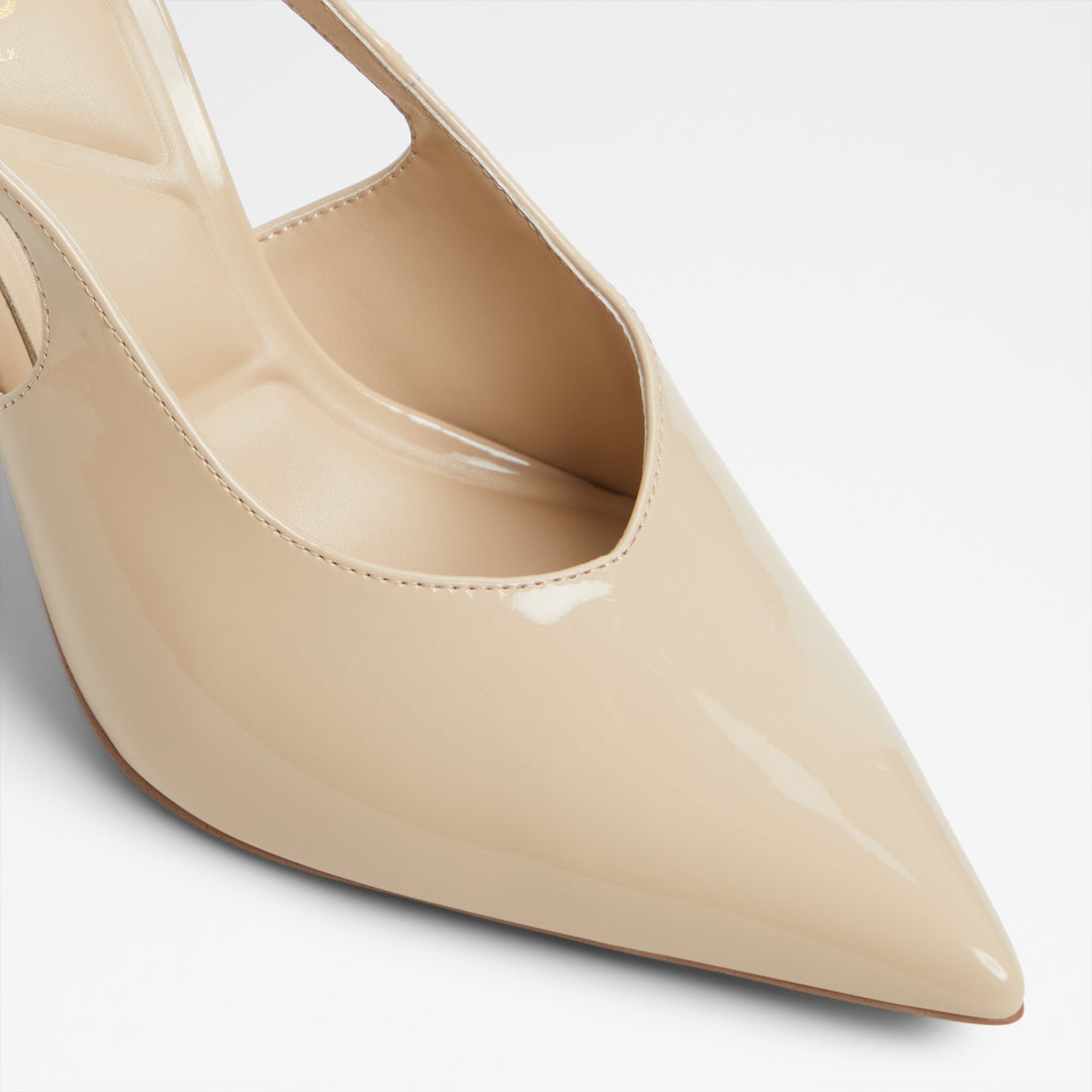 Sapatos em verniz bege, salto fino - LYSANDRE
