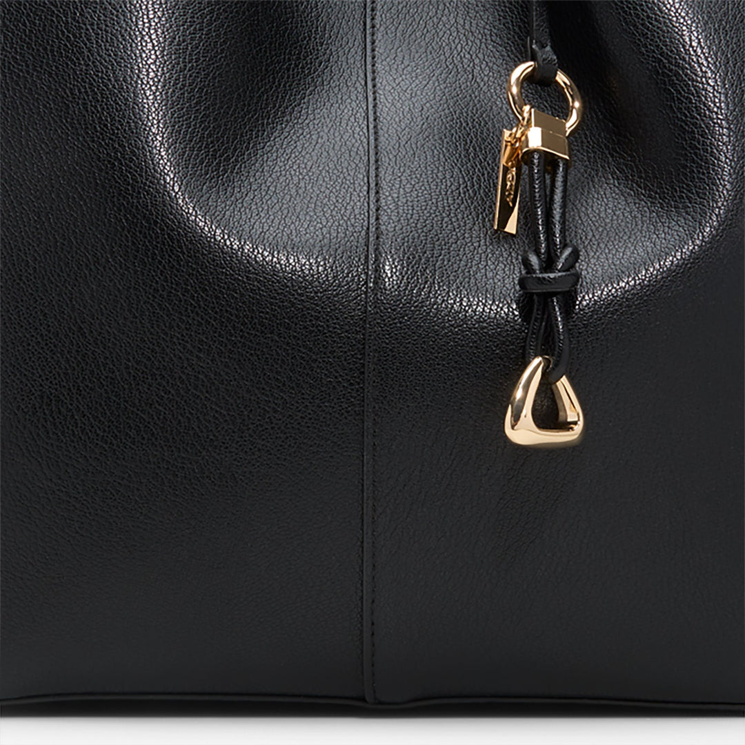 Mala de mão em preto - MARIDA