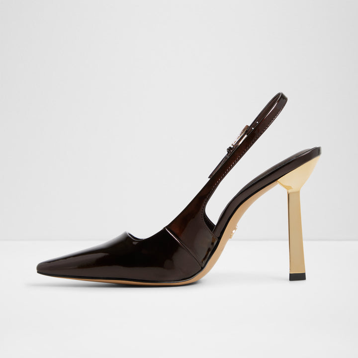 Sapatos em castanho, salto fino - MARYSA