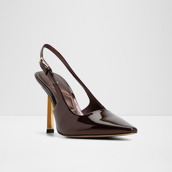 Sapatos em castanho, salto fino - MARYSA