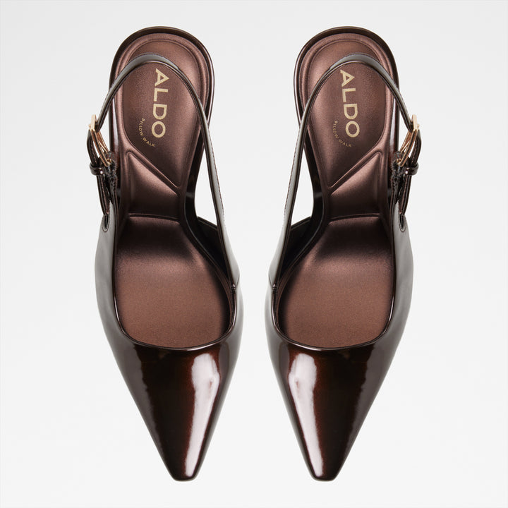 Sapatos em castanho, salto fino - MARYSA