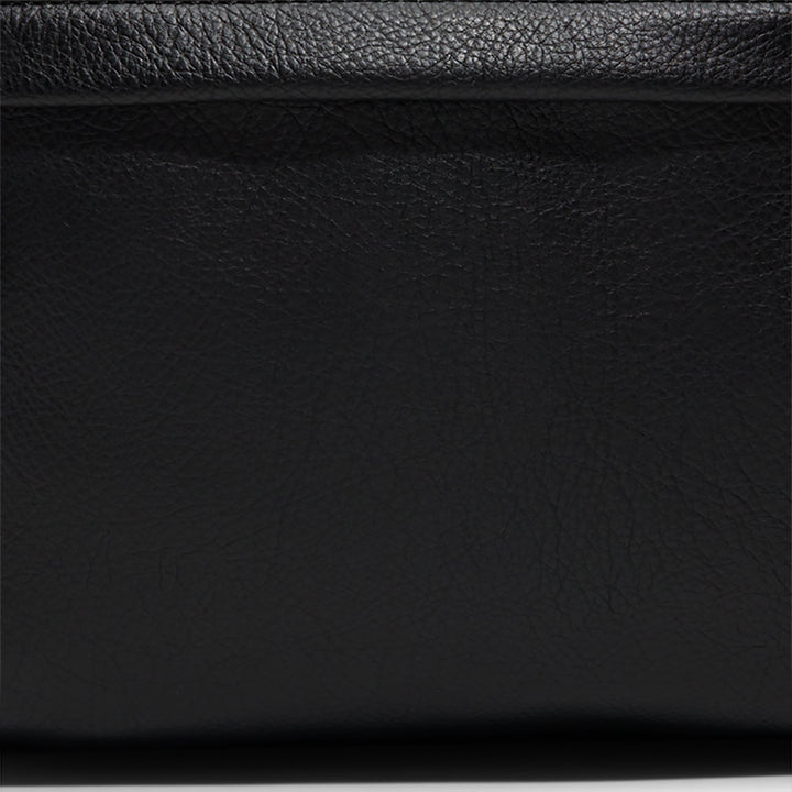 Mochila em preto - MATHAO