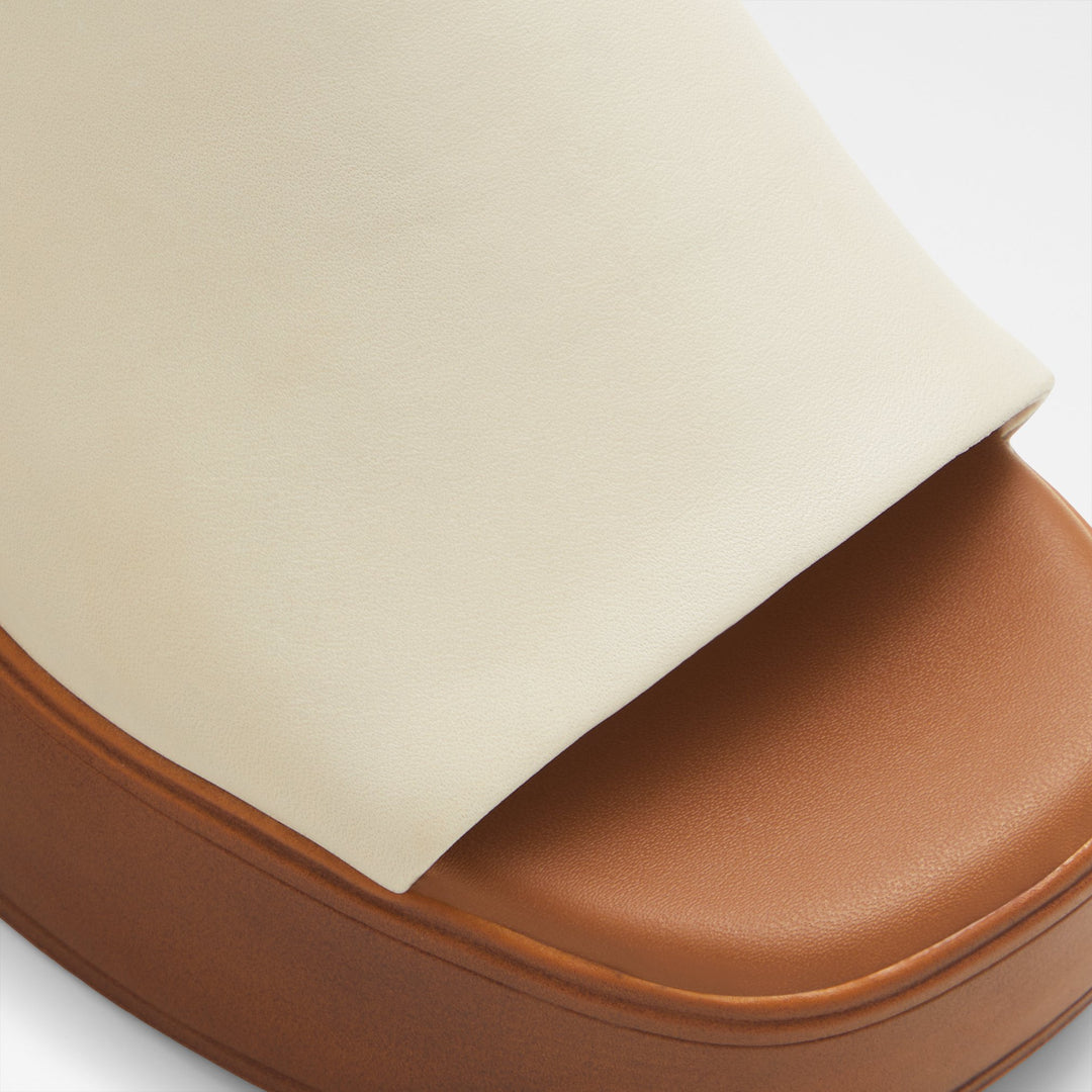 Mules em pele branco cru, salto em bloco com plataforma - MAYSEE