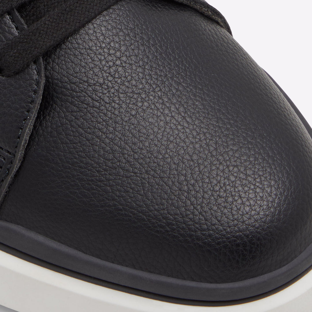 Sapatilhas em preto - MELRICK