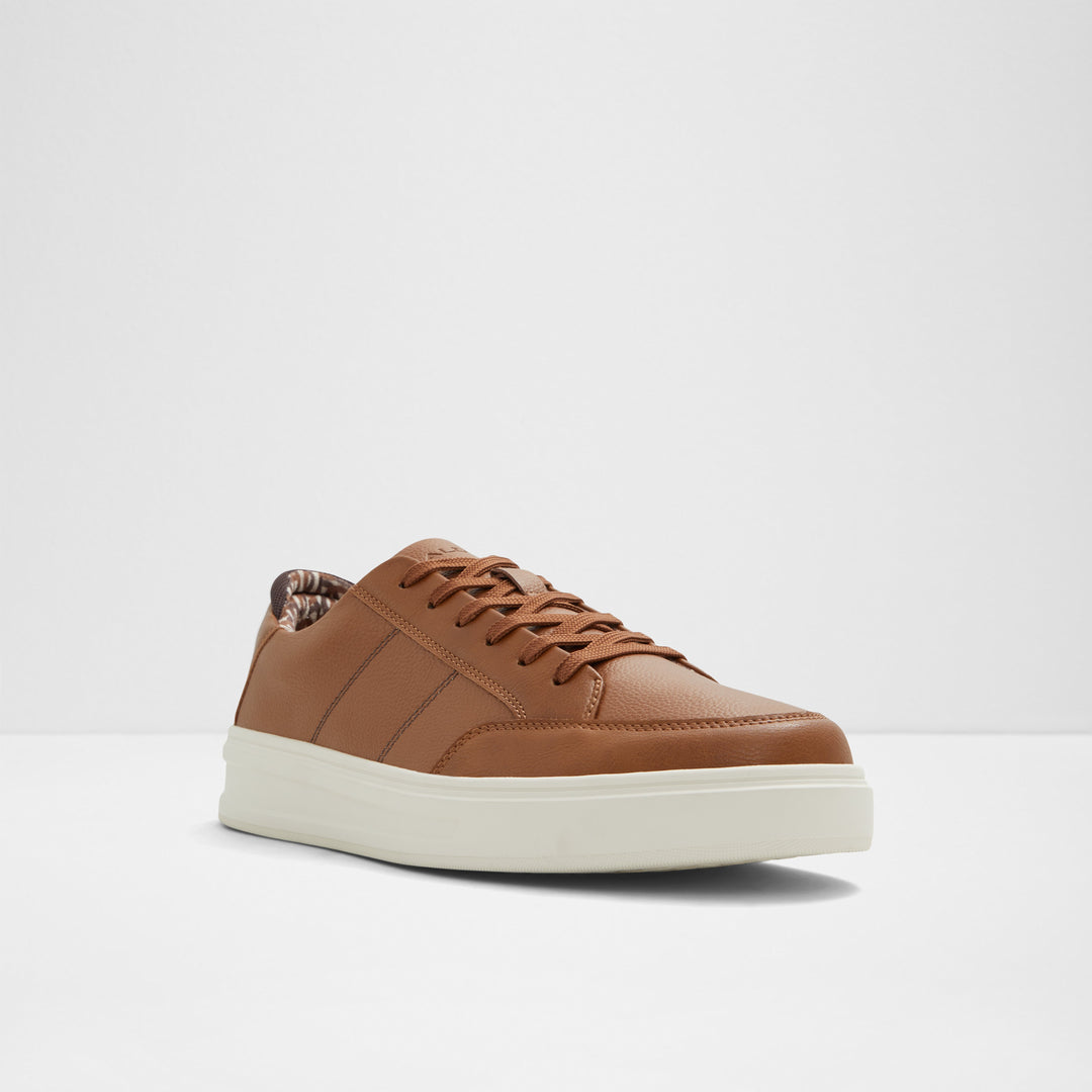 Sapatilhas em cognac - MIDCOURT