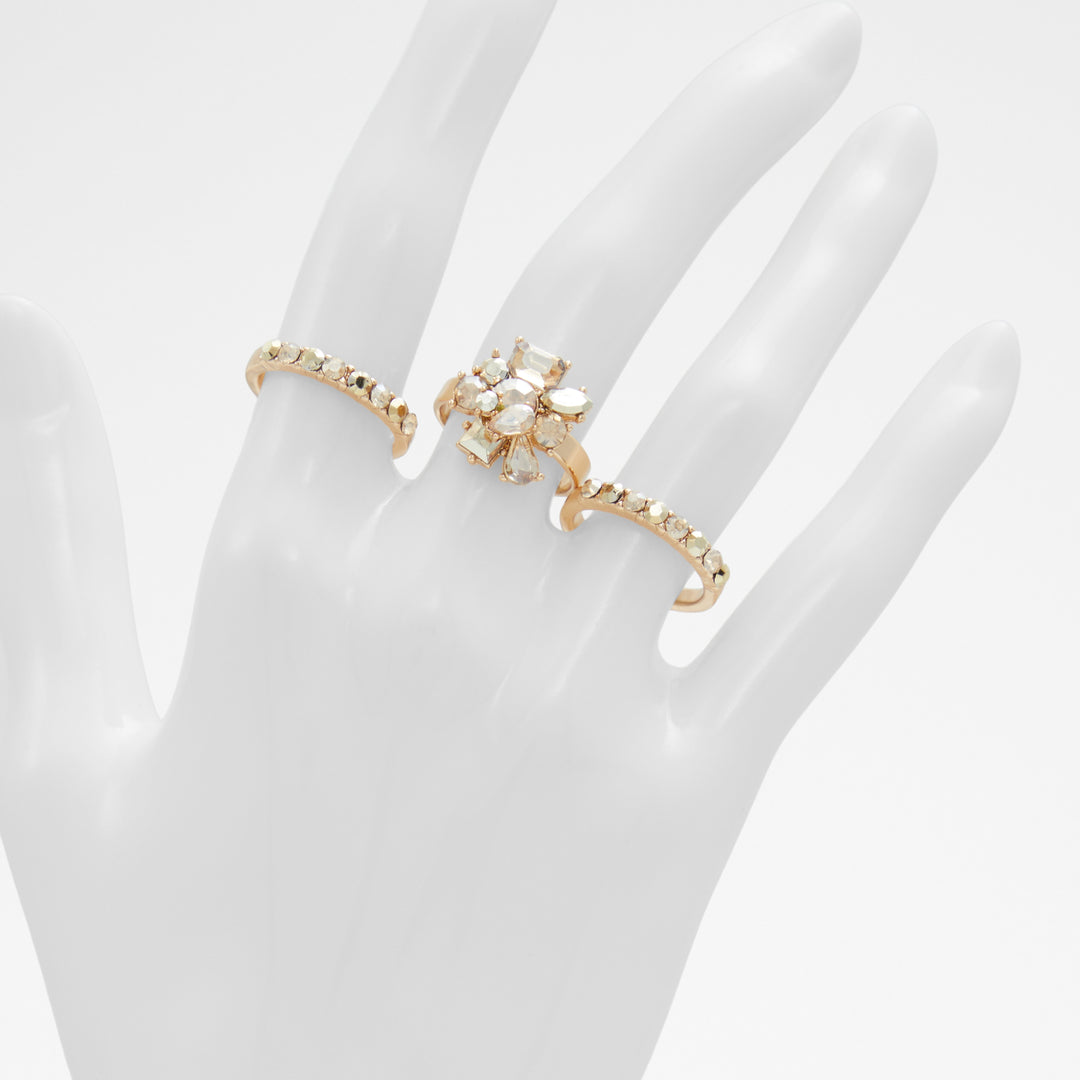 Anéis em dourado - MINIMALAMORI